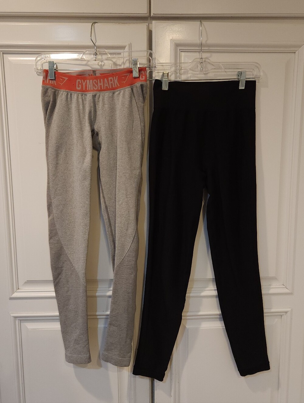 Women's Light Gray Leggings with Coral Logo Waistband And Black